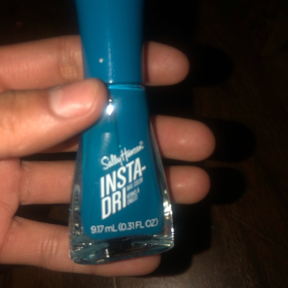 NAIL - Picture 2 of 3